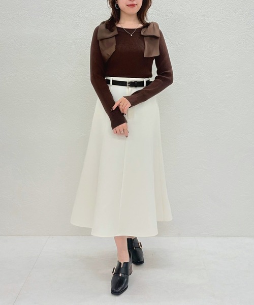 31 Sons de mode(トランテアン ソン ドゥ モード)の「2025秋冬新作 ベルト付きミディフレアスカート(スカート・レディース・ブラウン系/オフホワイト・S/M)」の8枚目の写真