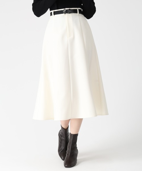 31 Sons de mode(トランテアン ソン ドゥ モード)の「2025秋冬新作 ベルト付きミディフレアスカート(スカート・レディース・ブラウン系/オフホワイト・S/M)」の17枚目の写真