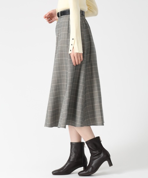 31 Sons de mode(トランテアン ソン ドゥ モード)の「2025秋冬新作 ベルト付きミディフレアスカート(スカート・レディース・ブラウン系/オフホワイト・S/M)」の20枚目の写真