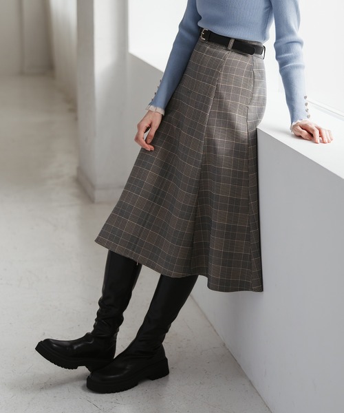 31 Sons de mode(トランテアン ソン ドゥ モード)の「2025秋冬新作 ベルト付きミディフレアスカート(スカート・レディース・ブラウン系/オフホワイト・S/M)」の15枚目の写真