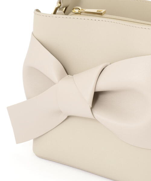 EDIT COLOGNE（エディットコロン）の「ビッグリボンバッグ（ショルダーバッグ・レディース・ブラック/ブラウン系その他/ベージュ・ﾌﾘ-）」の7枚目の写真