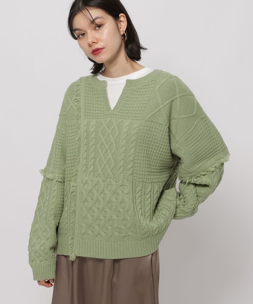 新品　WCJ ルーズシルエットケーブルニット　グリーン　セーター　ニコちゃん ケーブルニットプルオーバー（ニット/セーター）｜niko and