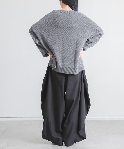 somari imagination（ソマリ イマジネーション）の「『フリルラインサーキュラーパンツ』（その他パンツ・レディース・ブラック/チャコール・2/1）」の12枚目の写真