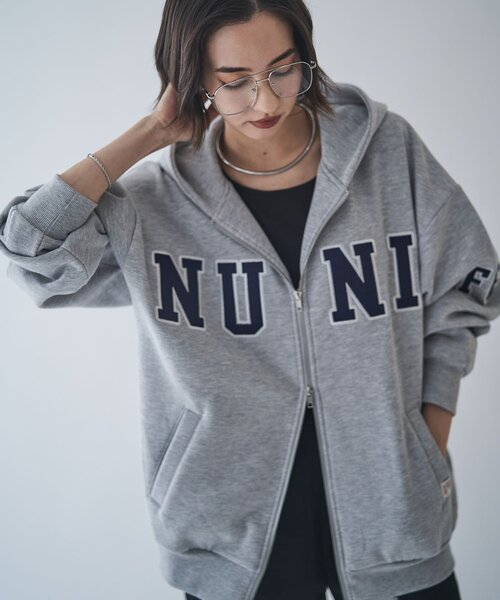 NUNIFE（ユニフィー）の「【NUNIFE】【選べる2丈！】裏起毛ロゴパーカー（パーカー・レディース・ネイビー/グレー/チャコールグレー・SMALL/MEDIUM）」の9枚目の写真