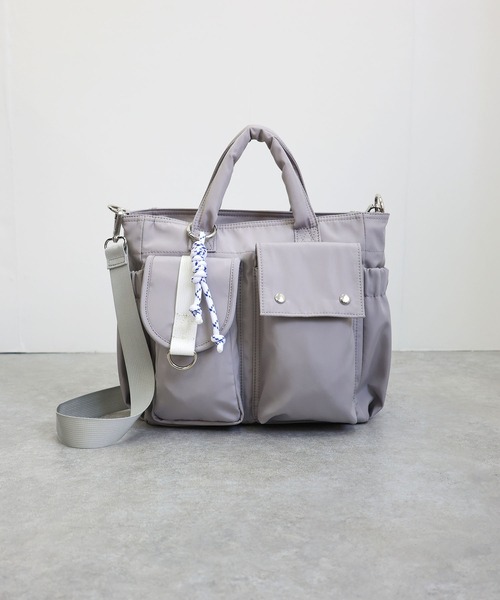 COLDE （コルデ）の「マルチポケット2wayトートバッグ（トートバッグ・レディース・グレー/ブラック・FREE）」の3枚目の写真