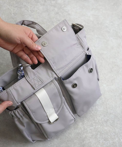 COLDE （コルデ）の「マルチポケット2wayトートバッグ（トートバッグ・レディース・グレー/ブラック・FREE）」の7枚目の写真