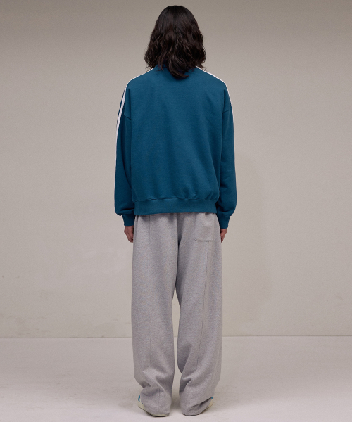 F.ILLUMINATE（フィルミネイト）の「スポーティサークルロゴハーフジップ-ブルー（スウェット・レディース・その他・LARGE/SMALL/MEDIUM）」の6枚目の写真