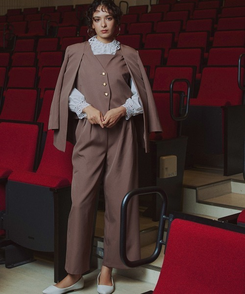 Callarus（カラルス）の「レイヤードデザインジャケット3点セットスーツ（ジャケット＋アシメデザインビスチェ＋ワイドパンツ）〔Callarus〕（スーツセット・レディース・ブラック/モカ・L/M/3L/LL）」の17枚目の写真