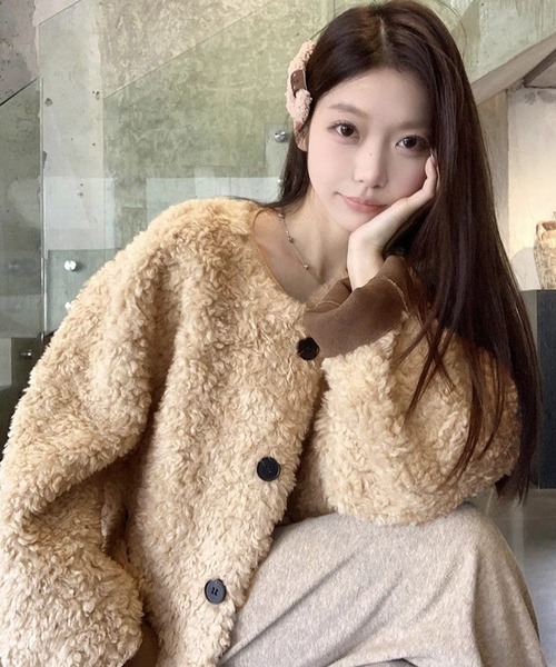 ノーカラーファーボアコート（その他アウター）｜LAFFMO（ラフモ）の