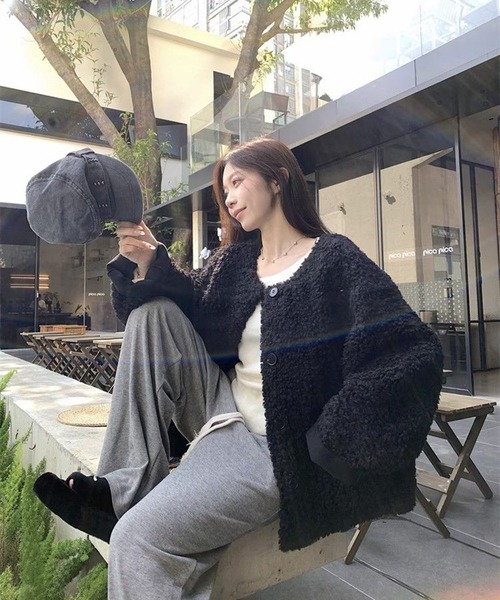 ノーカラーファーボアコート（その他アウター）｜LAFFMO（ラフモ）の