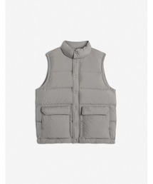 Maison Kitsune（メゾンキツネ）の「SLEEVELESS PUFFER（ダウンベスト）」