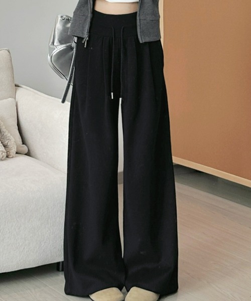 REBALANCE(リバランス)の「ドレープワイドスウェットパンツ(スウェットパンツ・レディース・A/C/D/E/B・MEDIUM/LARGE)」の3枚目の写真