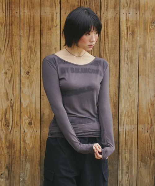 Opening Project(オープニングプロジェクト)の「Tipsy Slim Long Sleeve / ティプシー スリム ロングスリーブ(Tシャツ/カットソー・レディース・ホワイト/チャコール・S/M)」の14枚目の写真