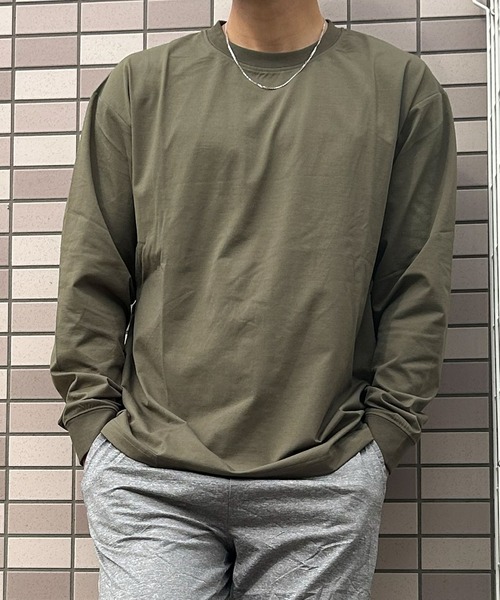 CAPTAIN STAG（キャプテンスタッグ）の「【CAPTAIN STAG / キャプテンスタッグ】ワンポイントロゴ ストレッチ 長袖Tシャツ ロンT（Tシャツ/カットソー・メンズ・カーキ/ブラック・M/L）」の2枚目の写真