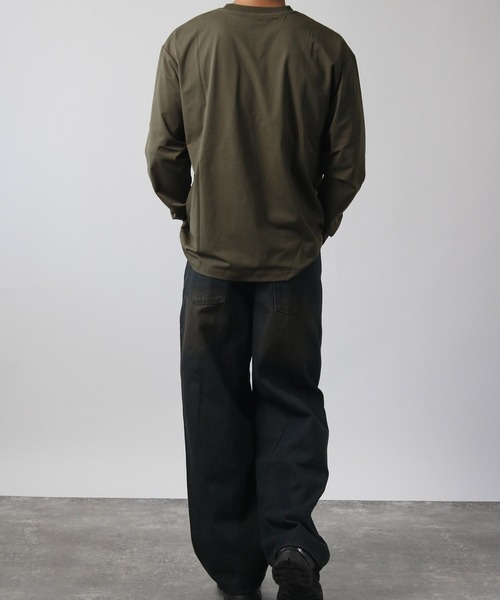 CAPTAIN STAG（キャプテンスタッグ）の「【CAPTAIN STAG / キャプテンスタッグ】ワンポイントロゴ ストレッチ 長袖Tシャツ ロンT（Tシャツ/カットソー・メンズ・カーキ/ブラック・M/L）」の7枚目の写真