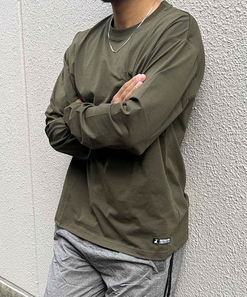 CAPTAIN STAG（キャプテンスタッグ）の「【CAPTAIN STAG / キャプテンスタッグ】ワンポイントロゴ ストレッチ 長袖Tシャツ ロンT（Tシャツ/カットソー・メンズ・カーキ/ブラック・M/L）」の3枚目の写真