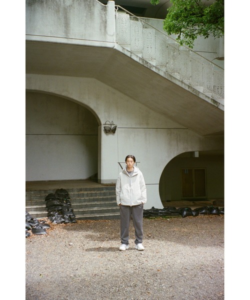 ES.1(エスアイ)の「【ES.1】エスアイ 3Lyr Down Hoodie(ダウンジャケット/コート・メンズ・ブラック/ライトグレー/ネイビー・SMALL/MEDIUM/LARGE/X-LARGE)」の4枚目の写真