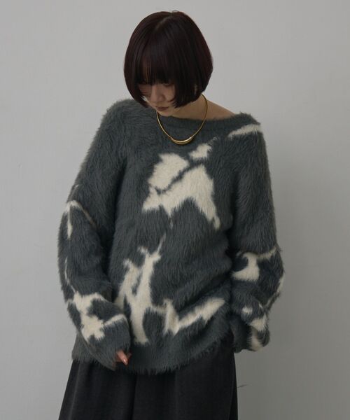 kivi(キヴィ)の「ニュアンスフェザーニット(ニット/セーター・レディース・オフホワイト/ダークグレー/ブラウン・FREE)」の20枚目の写真