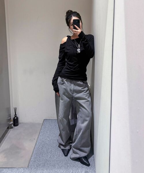 INSILENCE WOMEN(インサイレンスウーマン)の「ブロークンツイルストレートジーンズライトグレー(デニムパンツ・レディース・その他・X-SMALL/SMALL/MEDIUM/LARGE)」の16枚目の写真