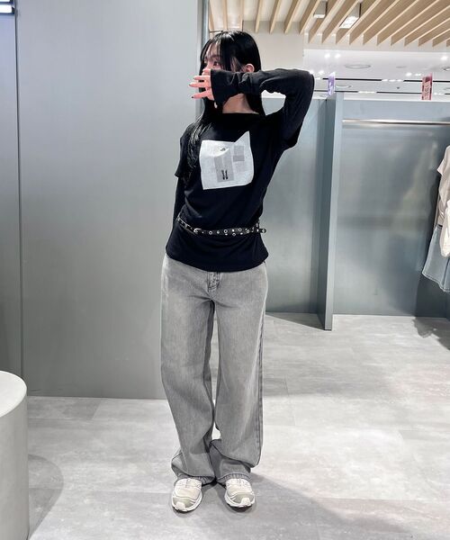 INSILENCE WOMEN(インサイレンスウーマン)の「ブロークンツイルストレートジーンズライトグレー(デニムパンツ・レディース・その他・X-SMALL/SMALL/MEDIUM/LARGE)」の15枚目の写真