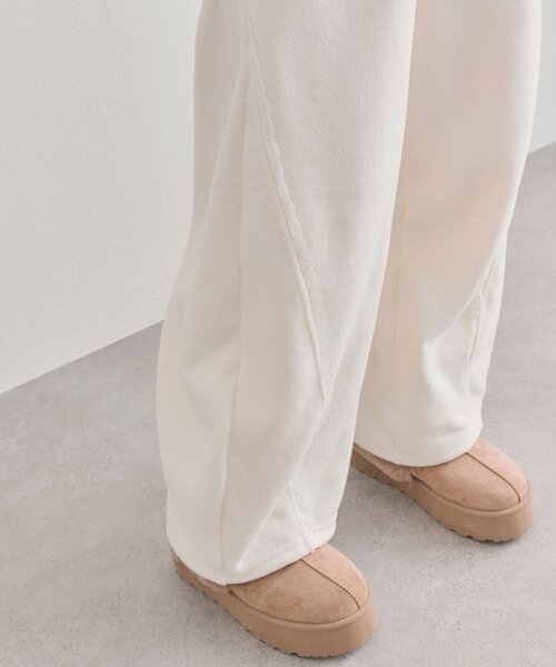 OLIVE des OLIVE（オリーブデオリーブ）の「キラキラバレルレッグパンツ（その他パンツ・レディース・ブラック/アイボリー/トップグレー・FREE）」の9枚目の写真