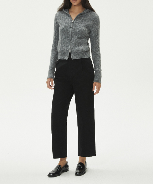 LADY VOLUME(レディーボリューム)の「WOOL KNIT CABLE SLIM HOOD ZIP UP_GRAY(カーディガン/ボレロ・レディース・その他・SMALL/MEDIUM)」の1枚目の写真