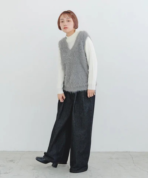 merrylatte（メリーラテ）の「フェザーニットベスト【IROHANI】（ベスト・レディース・グレー/ブラック・FREE）」の3枚目の写真