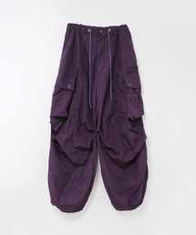 RNA（アールエヌエー）の「R4422 ボリュームカーゴパンツ（カーゴパンツ）」