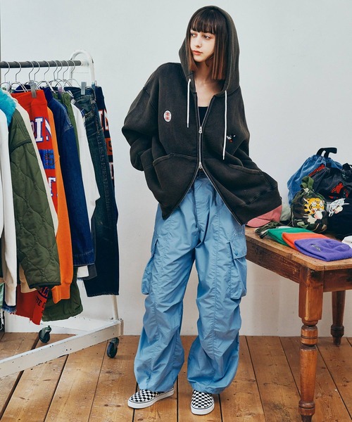 RNA（アールエヌエー）の「R4422 ボリュームカーゴパンツ（カーゴパンツ・レディース・カーキ/サックスブルー/パープル・MEDIUM）」の15枚目の写真