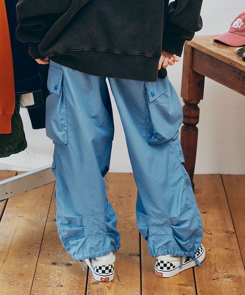 RNA（アールエヌエー）の「R4422 ボリュームカーゴパンツ（カーゴパンツ・レディース・カーキ/サックスブルー/パープル・MEDIUM）」の14枚目の写真