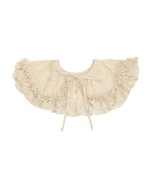 lace frill collar