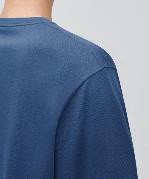 MUSINSA STANDARD（ムシンサスタンダード）の「クルーネック長袖Tシャツ[グレイッシュブルー]（Tシャツ/カットソー・メンズ・その他・XX-LARGE/XXX-LARGE）」の5枚目の写真