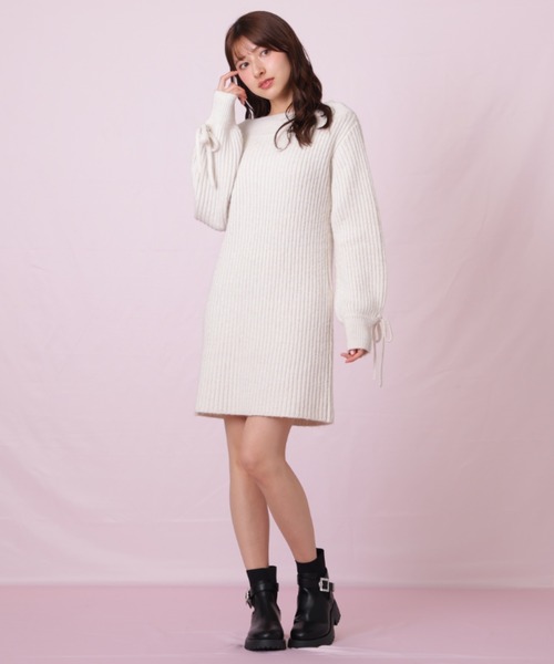 JILL by JILL STUART（ジルバイジルスチュアート）の「袖リボンニットワンピース（ワンピース・レディース・レッド/ホワイト/ベージュ・FREE）」の21枚目の写真