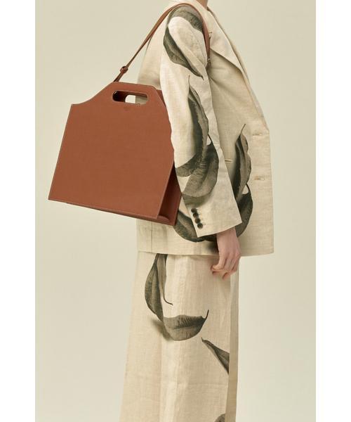 PROXY.L(プロキシエル)の「Solid Briefcase (Large/Brown)(ビジネスバッグ・メンズ・その他・FREE)」の3枚目の写真