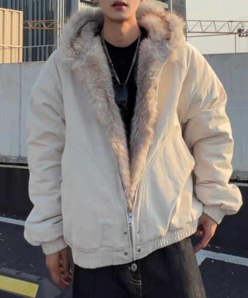 CELENA BEATS(セレナビーツ)の「フェイクファー 切り替え 中綿 フード ブルゾン(ブルゾン・メンズ・ホワイト/ブラック・FREE)」の2枚目の写真
