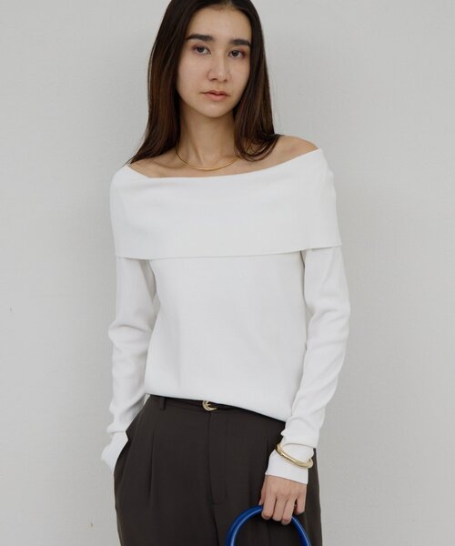 GALLARDAGALANTE(ガリャルダガランテ)の「【手洗い可】オフショルニット(ニット/セーター・レディース・ホワイト/イエロー/ブラック・FREE)」の2枚目の写真