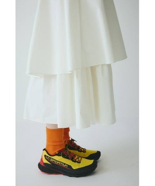 HeRIN.CYE（ヘリンドットサイ）の「Double hem skirt　　ダブルヘムスカート（スカート・レディース・ブラック/ホワイト/レッド・FREE）」の7枚目の写真