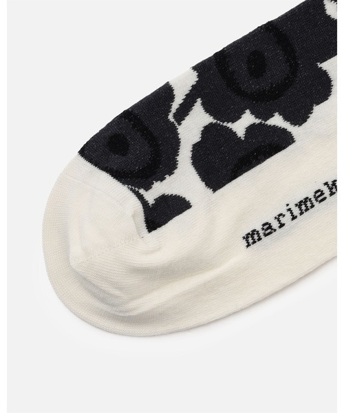 marimekko(マリメッコ)の「Linjaus Unikko / Socks(ソックス/靴下・レディース・レッド/ホワイト/ライトピンク/ブラック・34/37/40)」の16枚目の写真