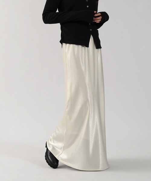 andme（アンドミー）の「サテンロングスカート（スカート・レディース・ブラウン/ブラック/アイボリー・M）」の16枚目の写真