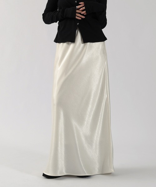 andme（アンドミー）の「サテンロングスカート（スカート・レディース・ブラウン/ブラック/アイボリー・M）」の18枚目の写真