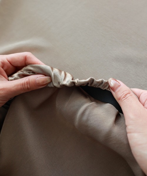 andme（アンドミー）の「サテンロングスカート（スカート・レディース・ブラウン/ブラック/アイボリー・M）」の10枚目の写真