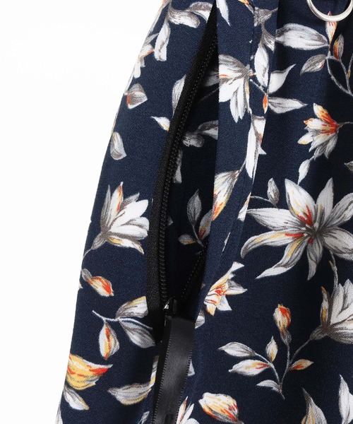 CAMBIO(カンビオ)の「mp14469- Vivid Flower Short Pants ショートパンツ(S62026cmb)(その他パンツ・メンズ・ホワイト/ネイビー/ブラック・L/M/S)」の22枚目の写真