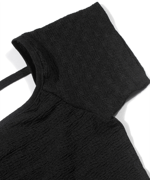 Anothera（アナザーエー）の「スクエアネックバックレスラグラントップ_ブラック（Tシャツ/カットソー・レディース・その他・FREE）」の4枚目の写真