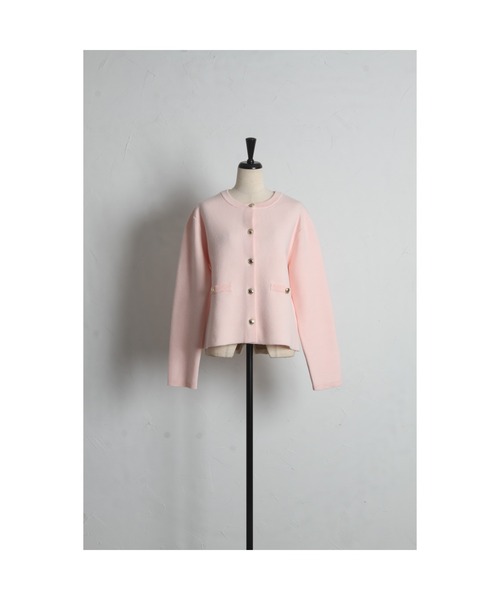 tocco closet（トッコ　クローゼット）の「フェイクポケット付きゴールド釦ニットジャケット（カーディガン/ボレロ・レディース・ネイビー/ラベンダー/ピンク/アイボリー・M）」の21枚目の写真