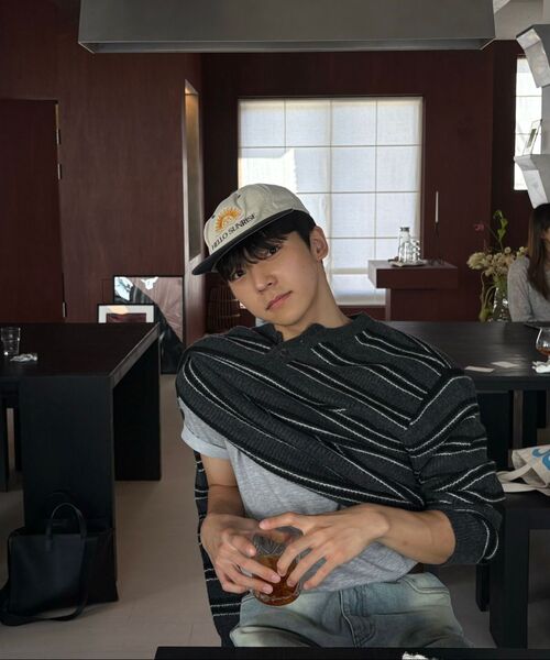 HELLO SUNRISE(ハローサンライズ)の「Two Tone Washed OG Logo 6panel Cap_Oatmeal Beige & Charcoal(キャップ・レディース・ベージュ・OS)」の17枚目の写真