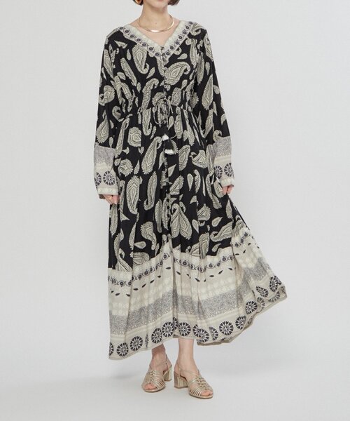 Remind me and forever（リマインドミーアンドフォーエバー）の「【India series】【nane/WEB限定】エスニック柄マキシワンピース（ワンピース・レディース・グリーン/ブラック・FREE）」の4枚目の写真