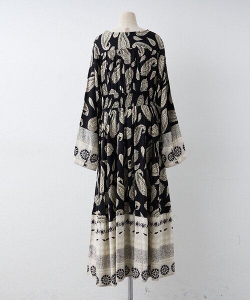 Remind me and forever（リマインドミーアンドフォーエバー）の「【India series】【nane/WEB限定】エスニック柄マキシワンピース（ワンピース・レディース・グリーン/ブラック・FREE）」の22枚目の写真