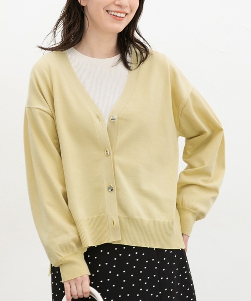 Honeys（ハニーズ）の「【ＵＶカット・花粉リリース加工】花粉対策Ｖネックカーディガン（カーディガン/ボレロ・レディース・ベージュ/ラベンダー/イエロー系その他/サックスブルー/ブラック・L/LL/M）」の5枚目の写真