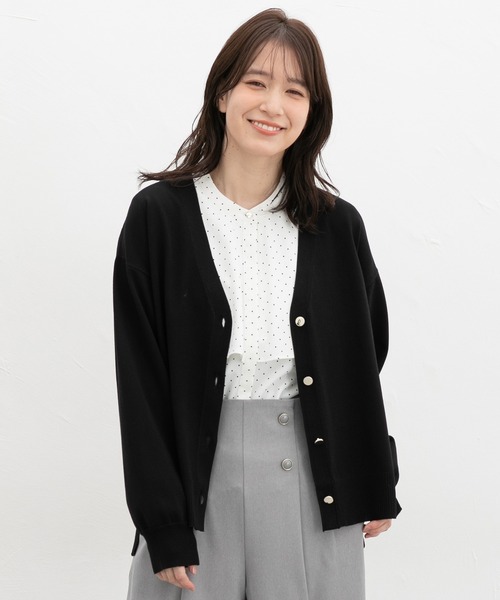 Honeys（ハニーズ）の「【ＵＶカット・花粉リリース加工】花粉対策Ｖネックカーディガン（カーディガン/ボレロ・レディース・ベージュ/ラベンダー/イエロー系その他/サックスブルー/ブラック・L/LL/M）」の11枚目の写真