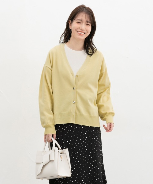 Honeys（ハニーズ）の「【ＵＶカット・花粉リリース加工】花粉対策Ｖネックカーディガン（カーディガン/ボレロ・レディース・ベージュ/ラベンダー/イエロー系その他/サックスブルー/ブラック・L/LL/M）」の17枚目の写真